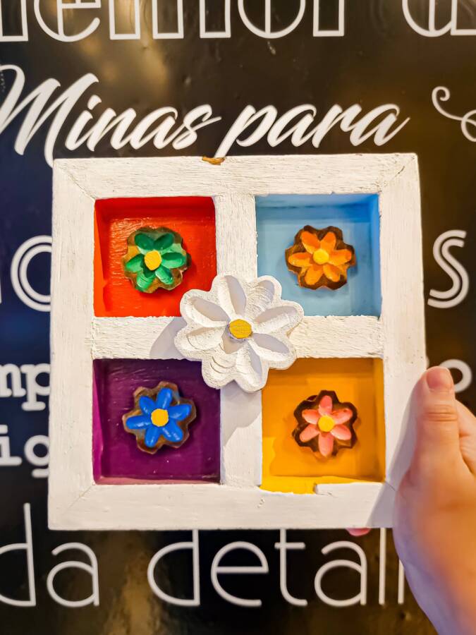 Quadrinho com Aplique de Flor – 15X15 cm