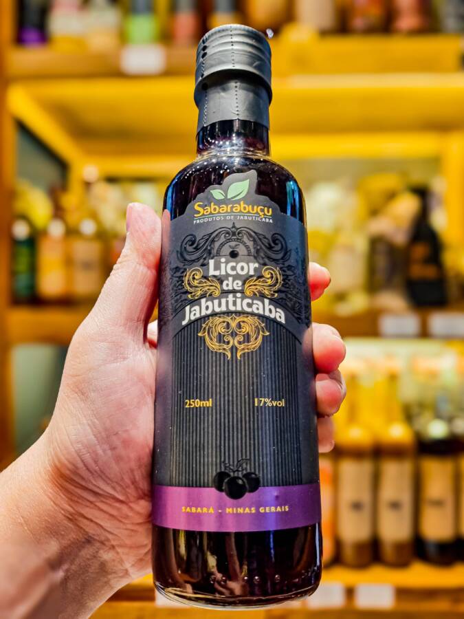 licor de jabuticaba pequeno